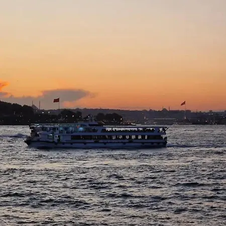 Romantic House With Bosphorus View * Istanbul